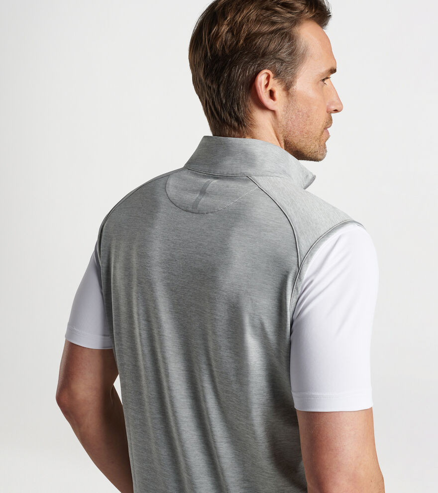 Stealth Performance Quarter-Zip Gilet image number 4